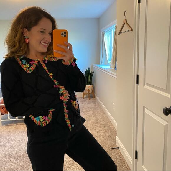 Vintage BEREK 2 Black Beaded Rainbow Floral Cardigan Sweater Small - Picture 4 of 13